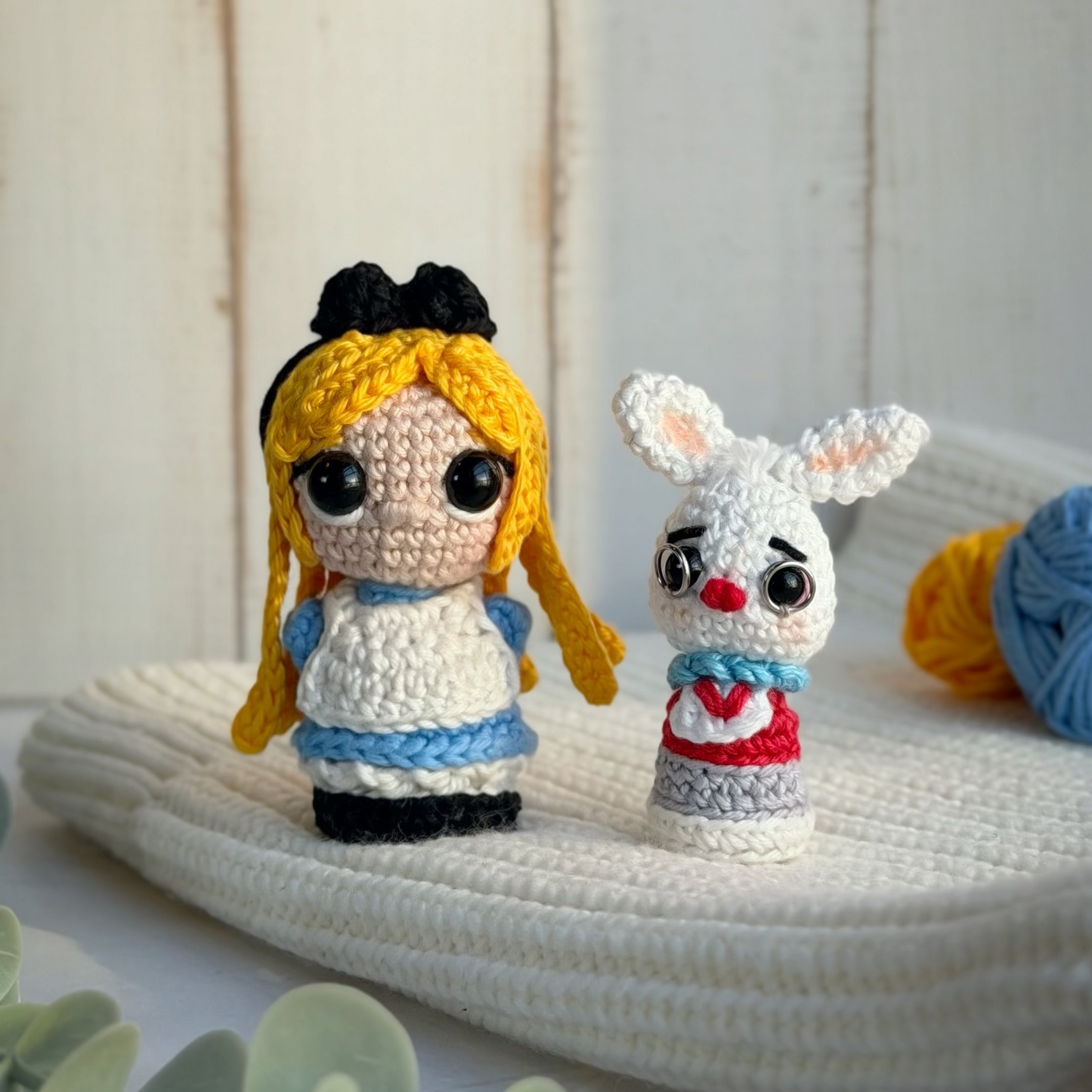 Alice Amigurumi Crochet Pattern (PDF) English & Portuguese